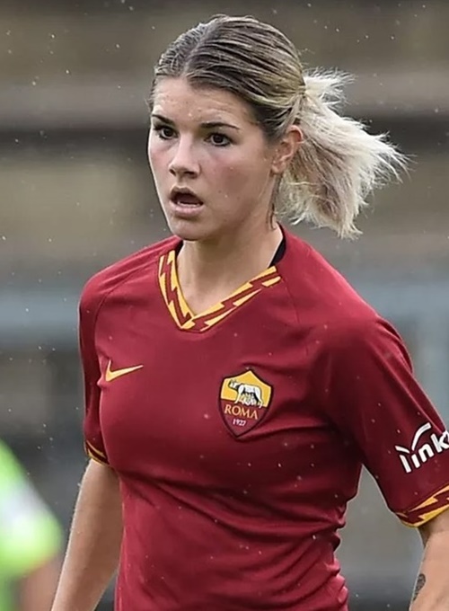 Andrine Hegerberg