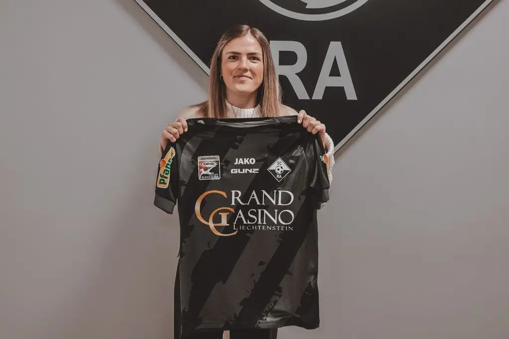 Julia Kofler verstärkt SCR Altach